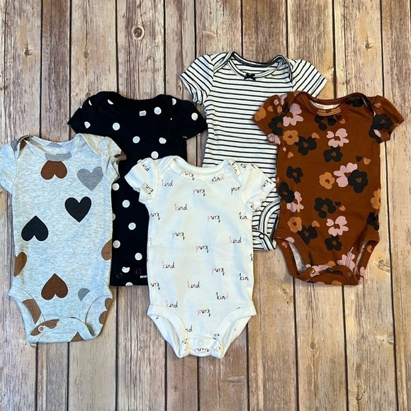 Carter's Other - Newborn Girls Carter’s Onesies
